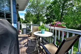 90 Grove St, Waldwick, NJ 07463 - Photo 18