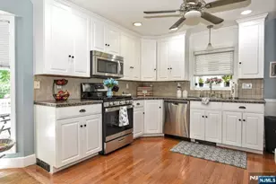 90 Grove St, Waldwick, NJ 07463 - Photo 8