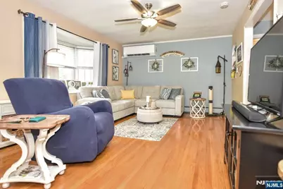 90 Grove Street, Waldwick, NJ 07463 - Photo 4