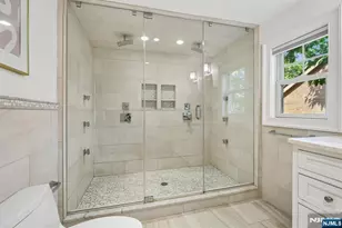 11 Mt Vernon Rd, Montclair, NJ 07043 - Photo 24