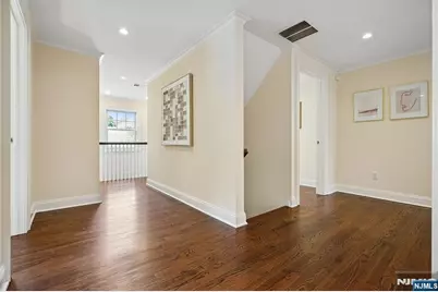 11 Mount Vernon Road, Montclair, NJ 07043 - Photo 20