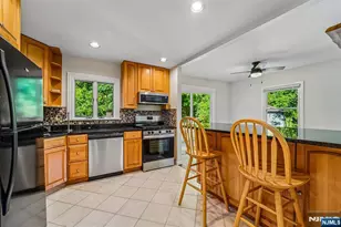 158 Morningside Rd, Paramus, NJ 07652 - Photo 10