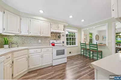 23 Benvenue Avenue, West Orange Township, NJ 07052 - Photo 12