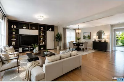253 Warren Avenue, Fort Lee, NJ 07024 - Photo 2