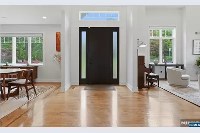 95 Mezzine Drive, Cresskill, NJ 07626 - Photo 6