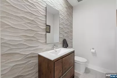 95 Mezzine Drive, Cresskill, NJ 07626 - Photo 12