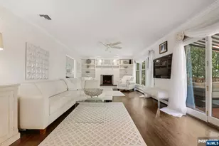 6 Kristen Ct, Wayne, NJ 07470 - Photo 10
