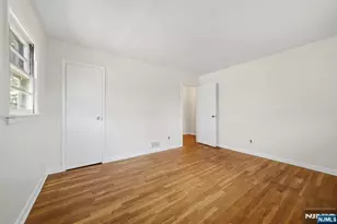 26 Briar Ln, Nutley, NJ 07110 - Photo 12