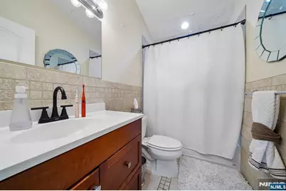 268 Bell Avenue, Lodi, NJ 07644 - Photo 36