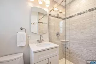 369 Voorhis Ave, Wyckoff Township, NJ 07481 - Photo 18