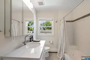 369 Voorhis Ave, Wyckoff Township, NJ 07481 - Photo 20