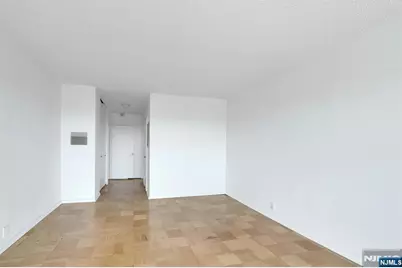 1530 Palisade Avenue 15N #15N, Fort Lee, NJ 07024 - Photo 16