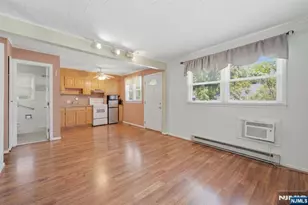 73 Highland Ave, Bergenfield, NJ 07621 - Photo 18
