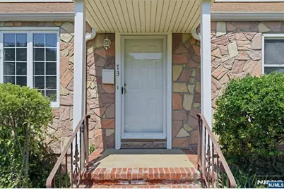 73 Highland Avenue, Bergenfield, NJ 07621 - Photo 4