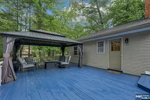 205 Graney Dr, River Vale Township, NJ 07675 - Photo 32