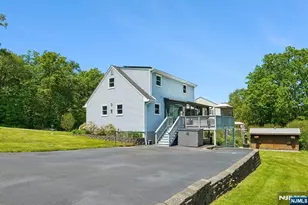 23 Moore Rd, West Milford, NJ 07480 - Photo 6
