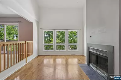 33 Cedarwood Terrace, Woodland Park, NJ 07424 - Photo 4