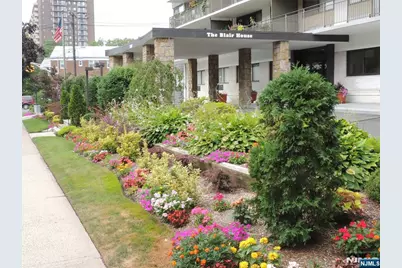 235 Prospect Avenue 10H #10H, Hackensack, NJ 07601 - Photo 1