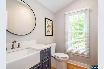 190 Passaic Avenue, Roseland, NJ 07068 - Photo 12