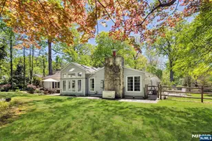 1 Hickory Ln, Roseland, NJ 07068 - Photo 38