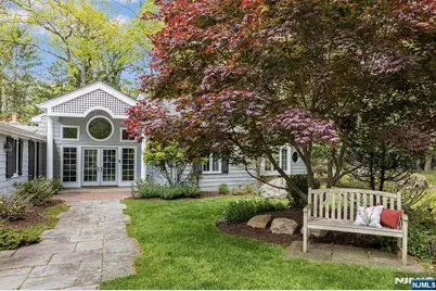 1 Hickory Lane, Roseland, NJ 07068 - Photo 4