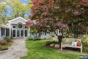 1 Hickory Ln, Roseland, NJ 07068 - Photo 4