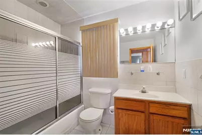17 Pleasant, Kearny, NJ 07032 - Photo 14