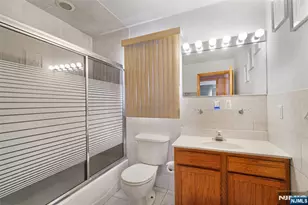 17 Pleasant, Kearny, NJ 07032 - Photo 14