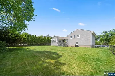 43 Woodvale Road, Glen Rock, NJ 07452 - Photo 24