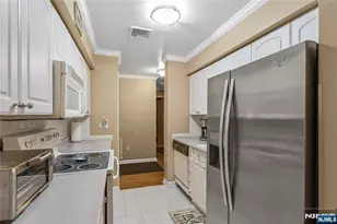 289 Valley Blvd 2D, Wood Ridge, NJ 07075 - Photo 12