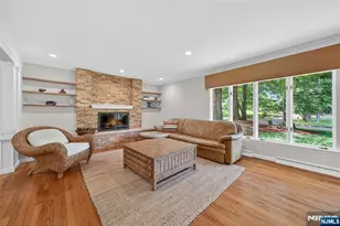 25 Cottontail Trail, Upper Saddle River, NJ 07458 - Photo 8