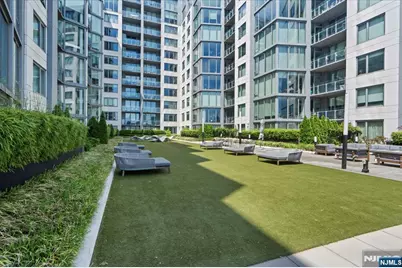 9 Ave At Port Imperial 823 #823, West New York, NJ 07093 - Photo 32