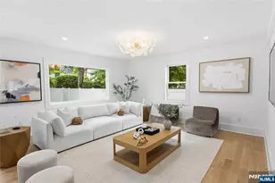 61 Surrey Ln, Tenafly, NJ 07670 - Photo 10