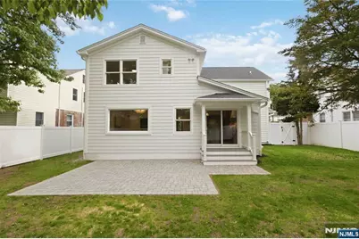 61 Surrey Lane, Tenafly, NJ 07670 - Photo 42