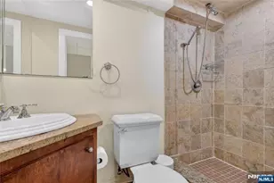 347 Westview Ave, Fort Lee, NJ 07024 - Photo 32