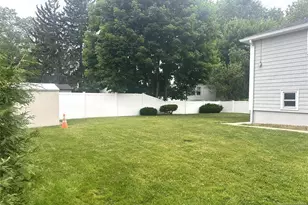 136 Grand St, New Milford, NJ 07646 - Photo 22