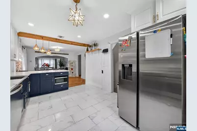 643 Stockton Street, New Milford, NJ 07646 - Photo 22