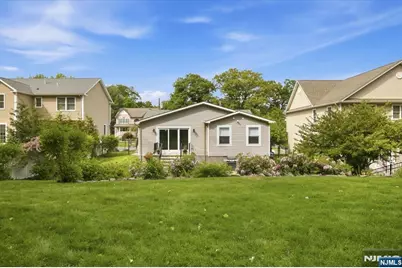79 Winding Way, Cedar Grove, NJ 07009 - Photo 28