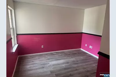 1087 Oakcroft Lane, Franklin Township, NJ 08873 - Photo 12