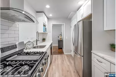 451 Bogert Avenue, Ridgewood, NJ 07450 - Photo 16