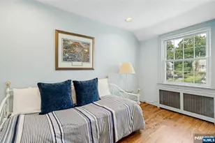 12 Bancroft Pl, Fair Lawn, NJ 07410 - Photo 16