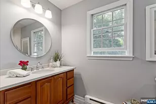 22 Sterling Pl, Glen Rock, NJ 07452 - Photo 18