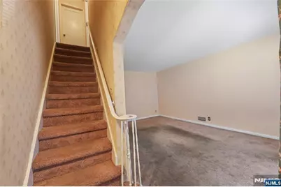 161 Baker Avenue, Bergenfield, NJ 07621 - Photo 2