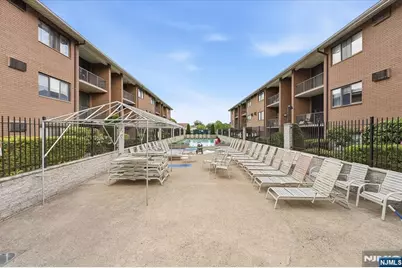 464 Liberty Street 205 #205, Little Ferry, NJ 07643 - Photo 22