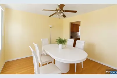 1109 Essex Avenue, Linden, NJ 07036 - Photo 14