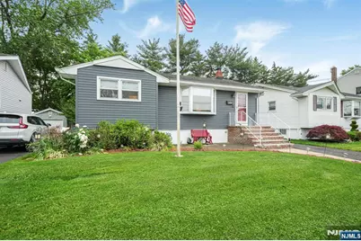 202 Colonial Avenue, Saddle Brook Township, NJ 07663 - Photo 2