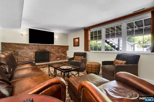114 Wyckoff Ave, Wyckoff Township, NJ 07481 - Photo 32