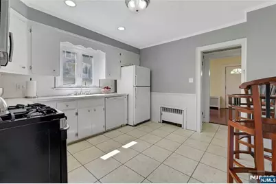 69 Highland Avenue, Midland Park, NJ 07432 - Photo 14