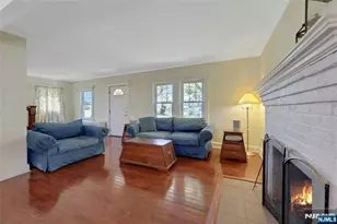 69 Highland Ave, Midland Park, NJ 07432 - Photo 10