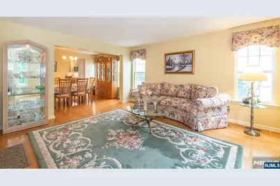 11 Burnham Drive, Pequannock Township, NJ 07444 - Photo 12